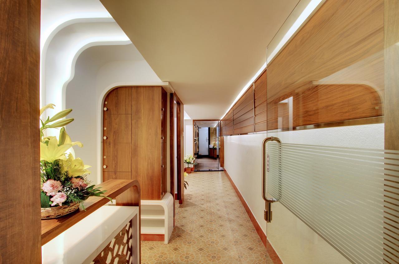 White Castle Boutique Apartment Hotel Bangalore Buitenkant foto