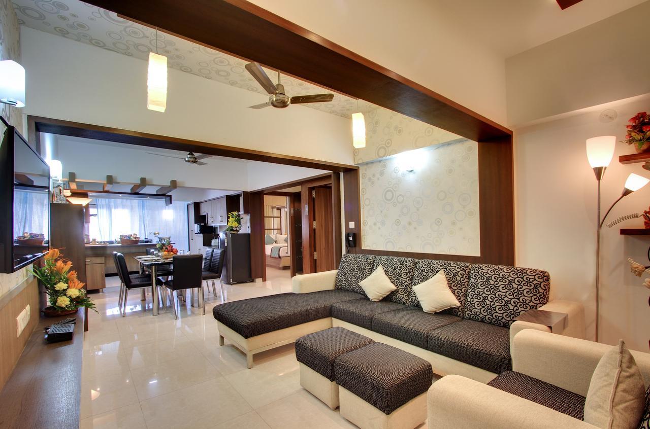 White Castle Boutique Apartment Hotel Bangalore Buitenkant foto