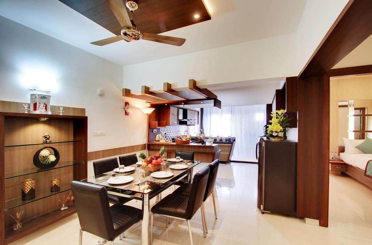 White Castle Boutique Apartment Hotel Bangalore Buitenkant foto